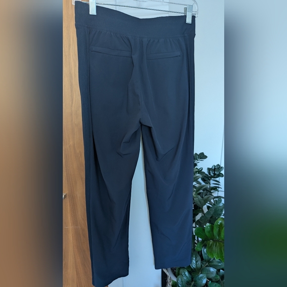 Athleta Brooklyn Ankle Pants Navy - Picture 4 of 6